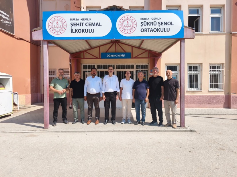 Gemlik İlçe Milli Eğitim Müdürü Cengiz Uç’tan Eğitim Kurumlarına Ziyaret