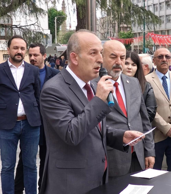 İsmail Kaya Pınarbaşı Şehitliğinden Seslendi; “Devlet, Terör Örgütlerinin Taleplerine Göre Şekillendirilemez!”